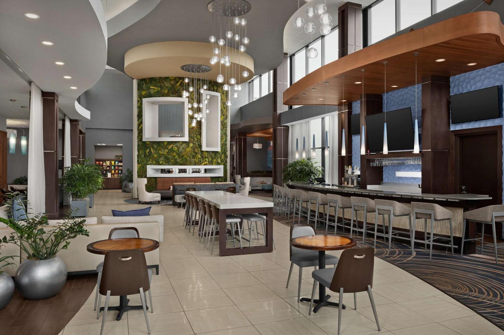 Embassy Suites By Hilton Knoxville West Exterior photo
